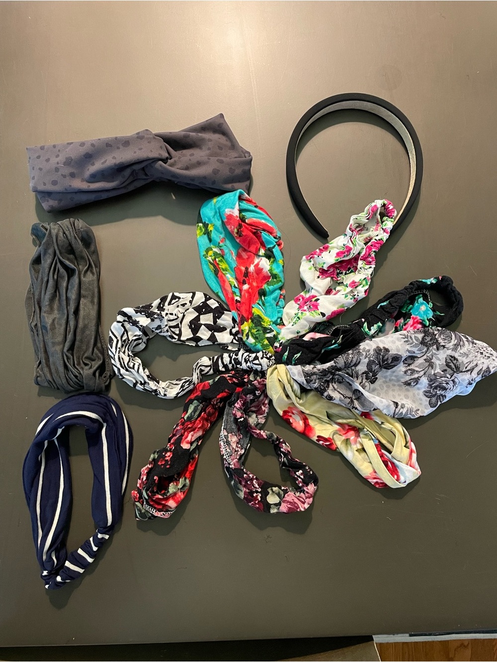 Headband bundle- Assorted Women's Floraly and Solid Headbands